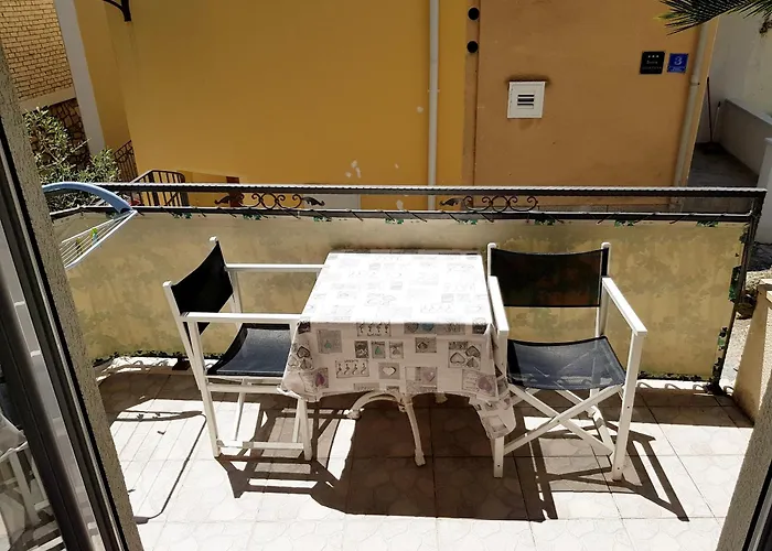 Apartments Dvor - Ap4, Ap5, Ap6